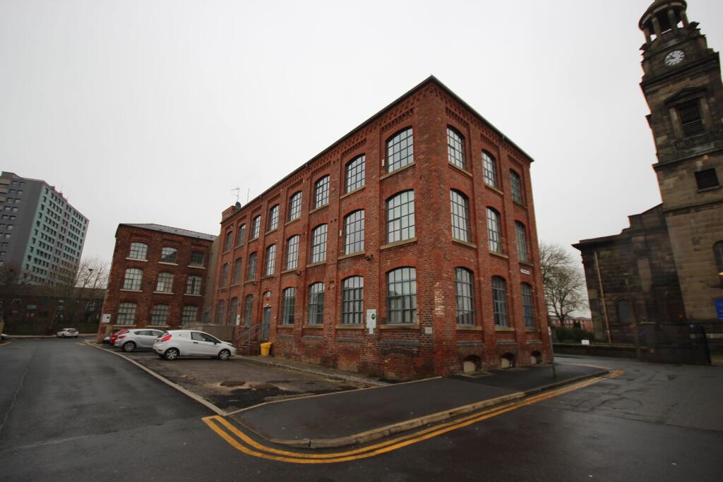 Main image of property: Mac Court, St. Thomas`s Place, Stockport, SK1 3TY