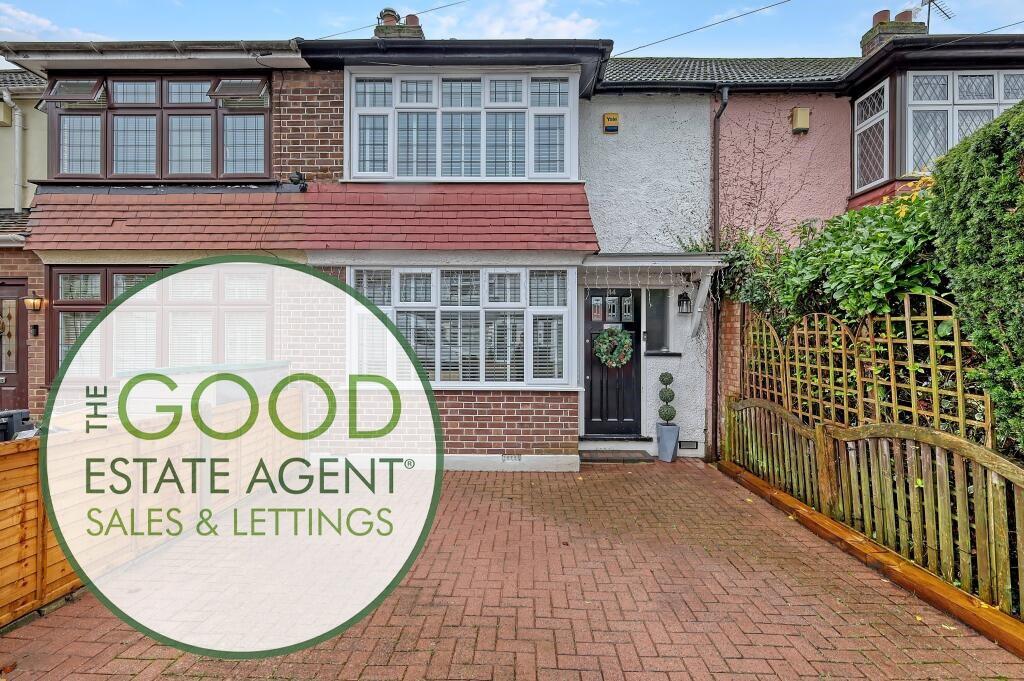 2 bedroom terraced house for sale in Avondale Drive, Loughton, IG10