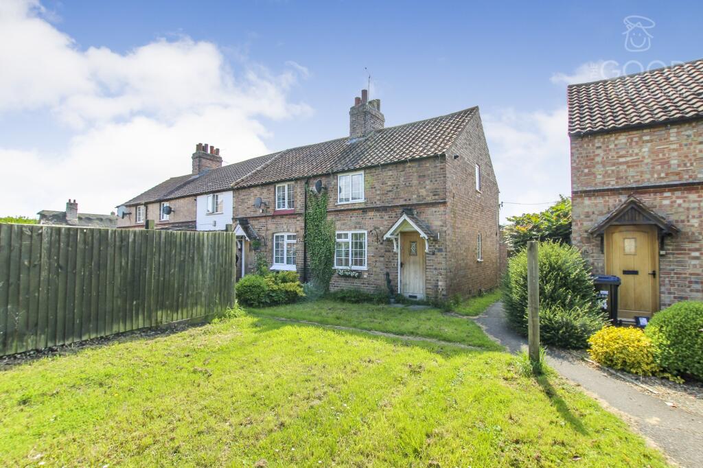 3 bedroom end of terrace house for sale in West Drive Gardens, Soham, CB7