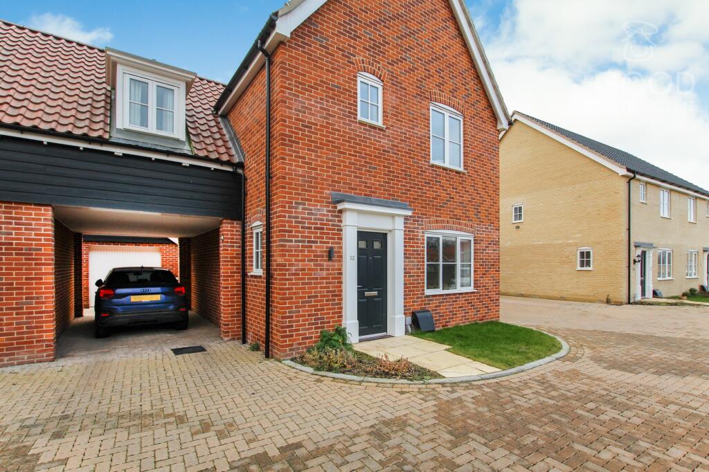3 bedroom detached house for sale in Skimmer Chase, Soham, CB7