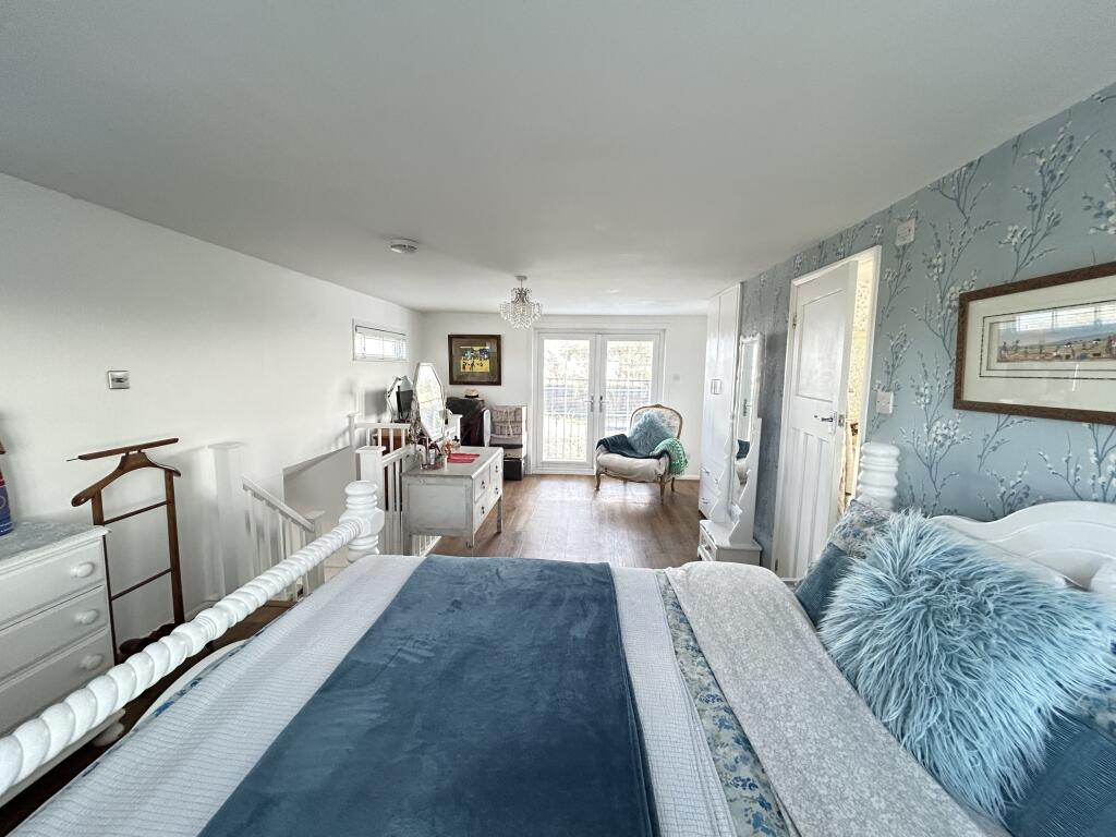 Additional property image - New Dover Road, Folkestone, CT18