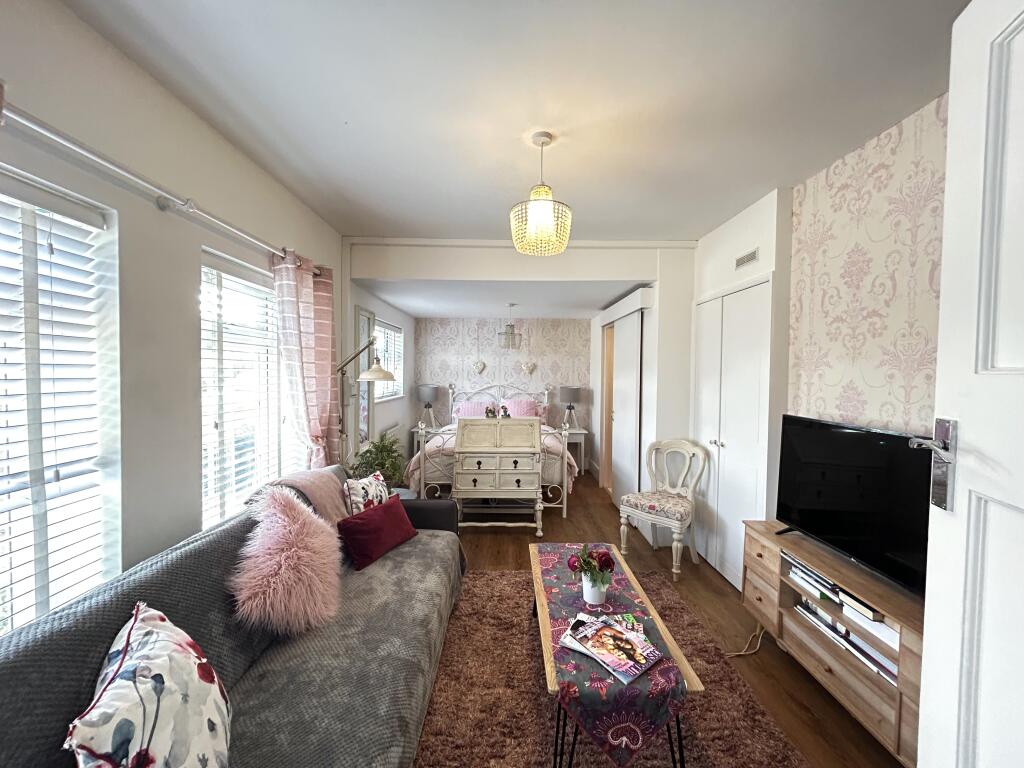 Additional property image - New Dover Road, Folkestone, CT18