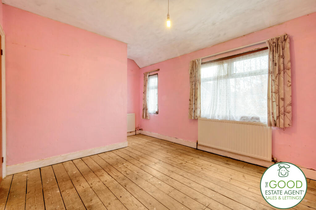 Additional property image - Tower Road, Epping, CM16
