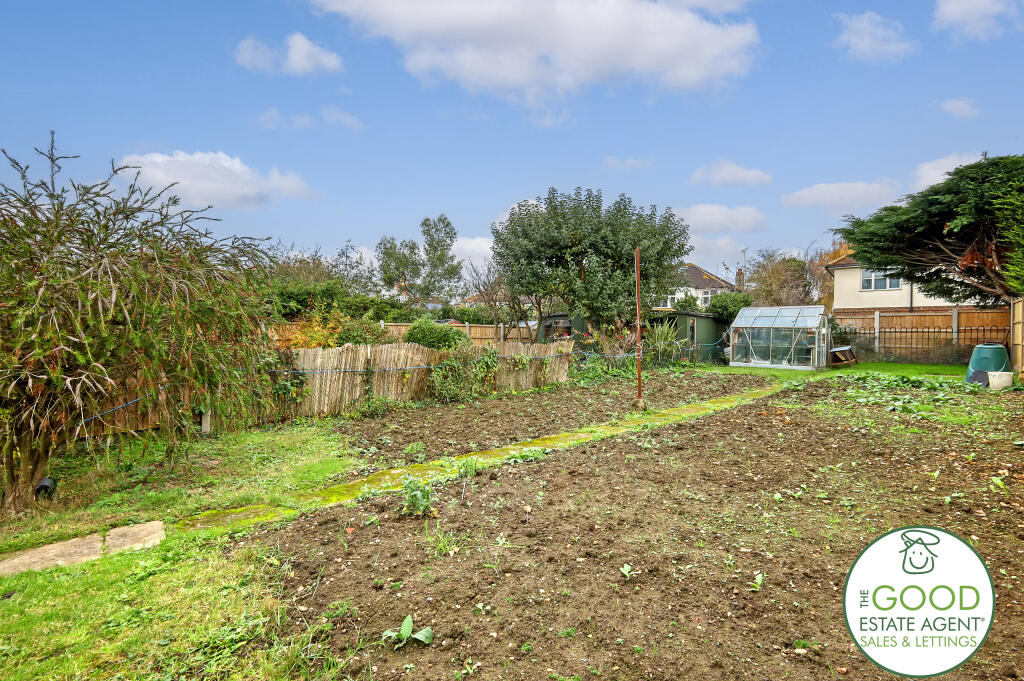 Additional property image - Tower Road, Epping, CM16