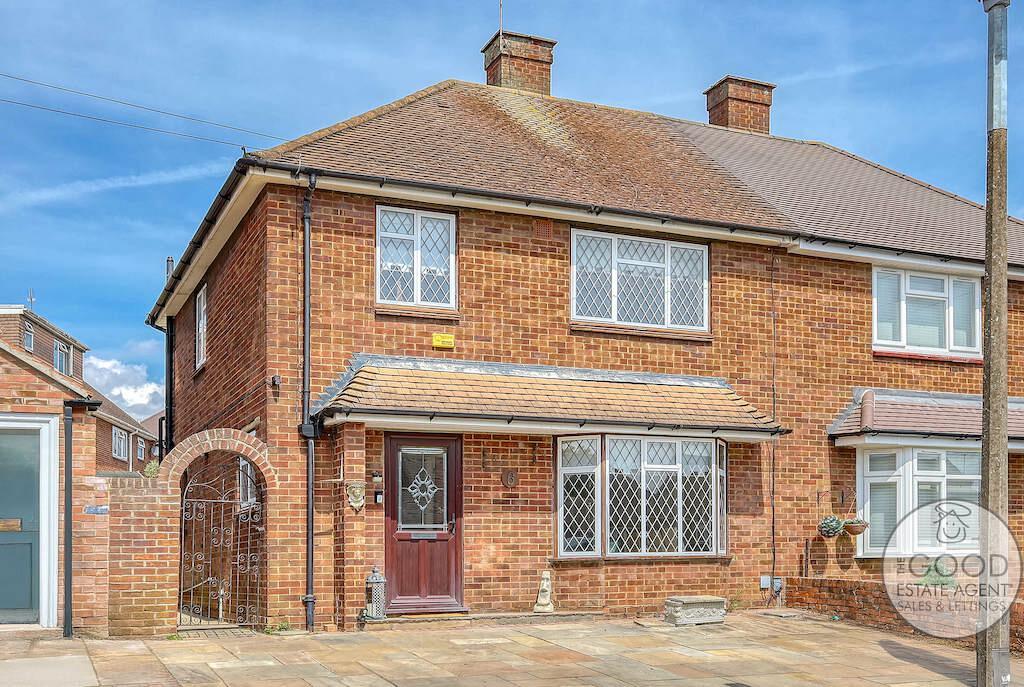 Main image of property: Kirby Close, Loughton, IG10