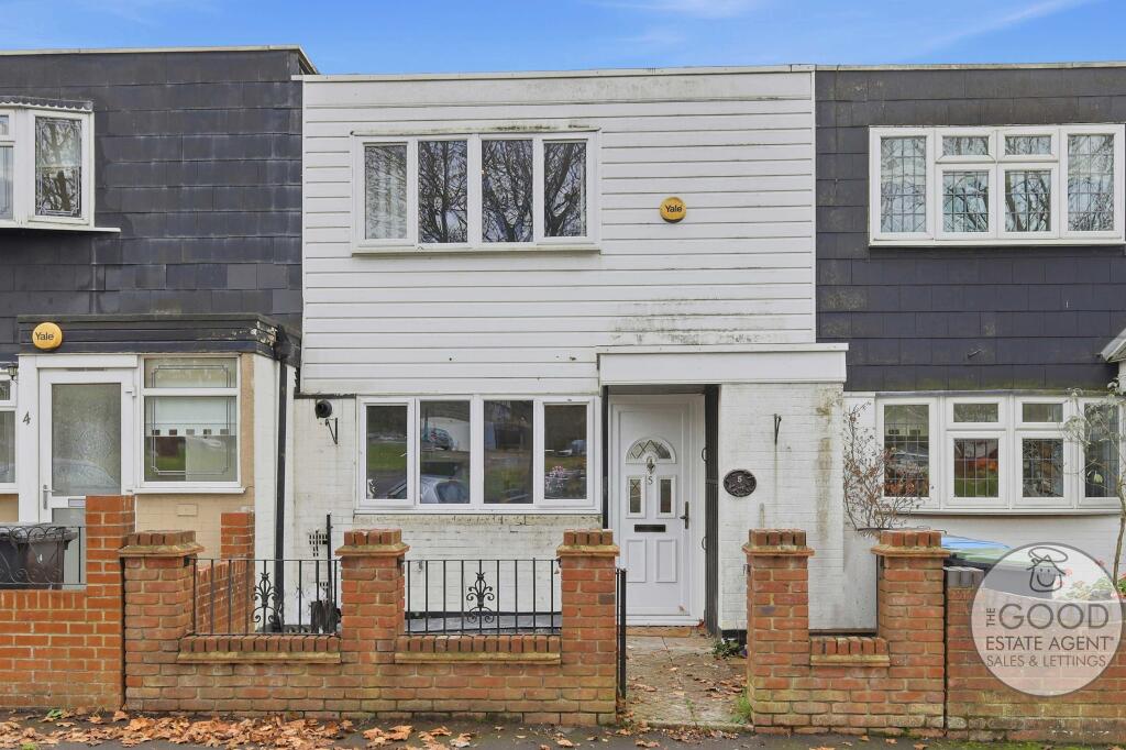 Main image of property: Highwood Lane, Loughton, IG10