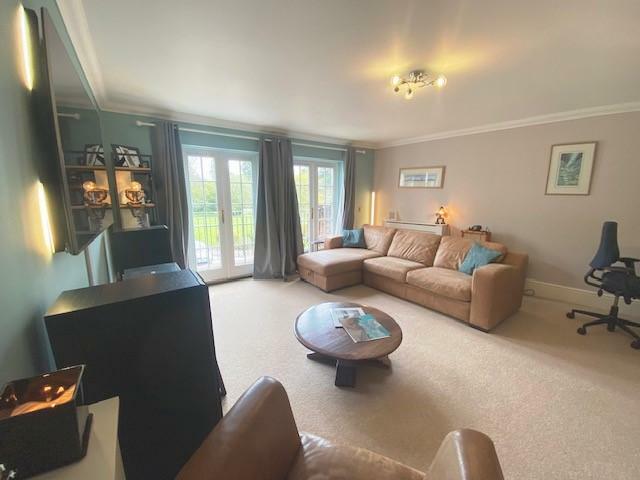 Additional property image - Strawberry Crescent, Napsbury Park, AL2