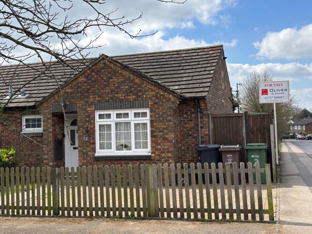 Main image of property: The Green, London Colney, AL2
