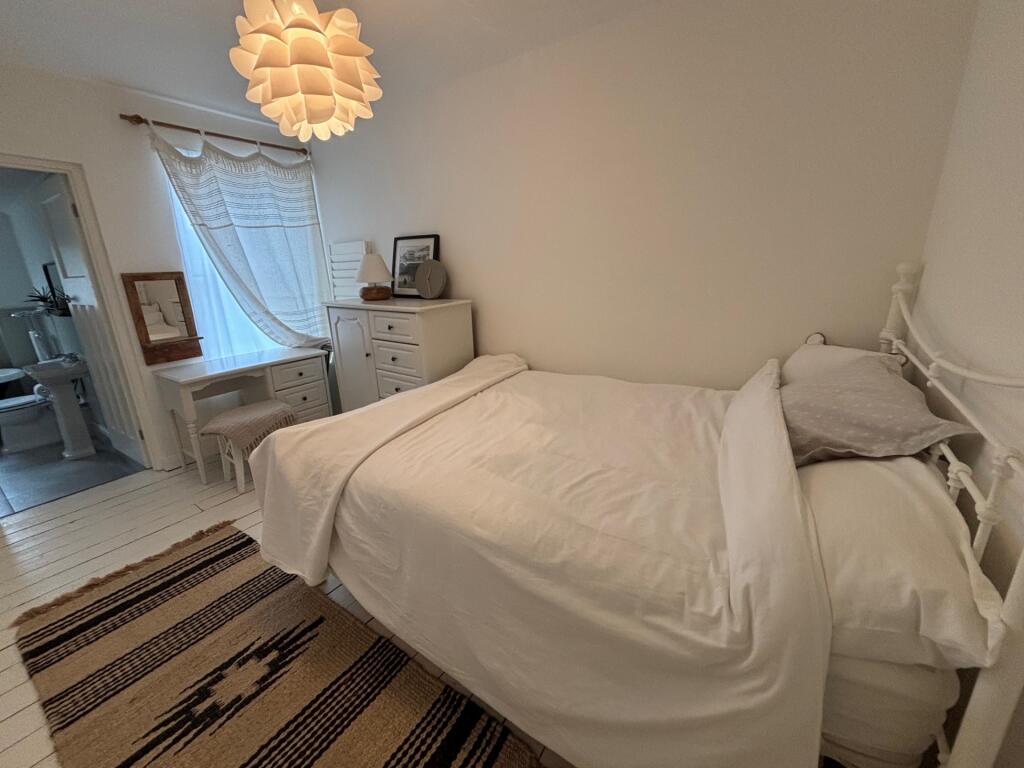 Additional property image - Seaton Road, London Colney, AL2