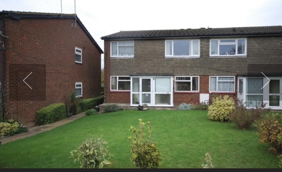 Main image of property: St Annes Road, London Colney, AL2