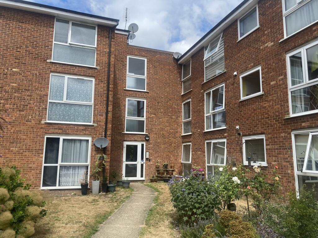 Main image of property: Hardwicke Place, London Colney, AL2