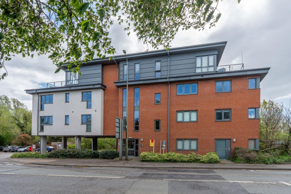 Main image of property: Marcham Road, Abingdon, Oxfordshire, OX14