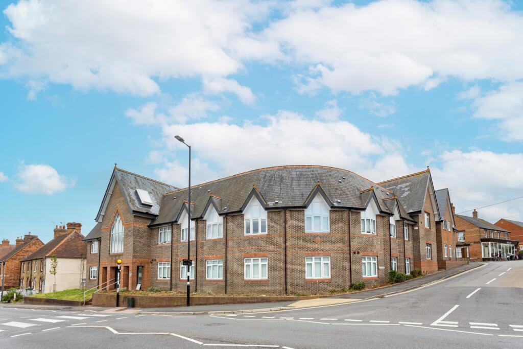 Main image of property: Chelem House, Church Street, Didcot, OX11