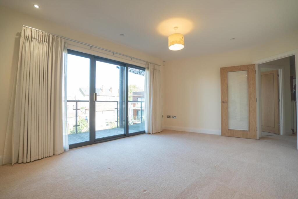 Main image of property: The Old Gaol, Abingdon, Oxfordshire, OX14 3HE