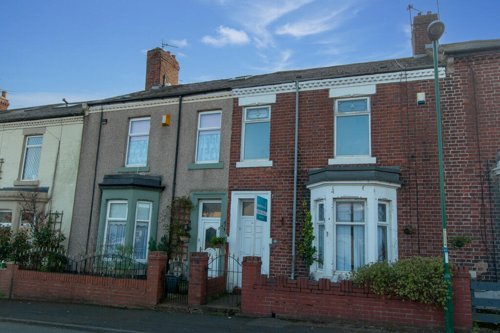 3 bedroom terraced house for sale in York Street, Jarrow, NE32