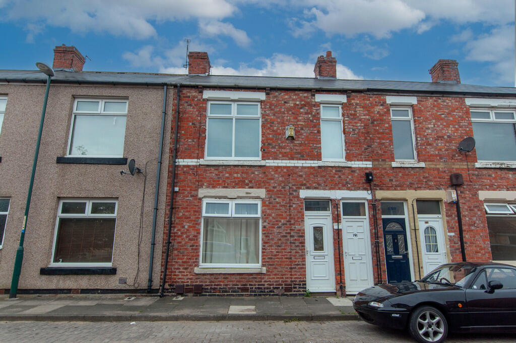 2 bedroom apartment for sale in Charles Street, Boldon Colliery, NE35