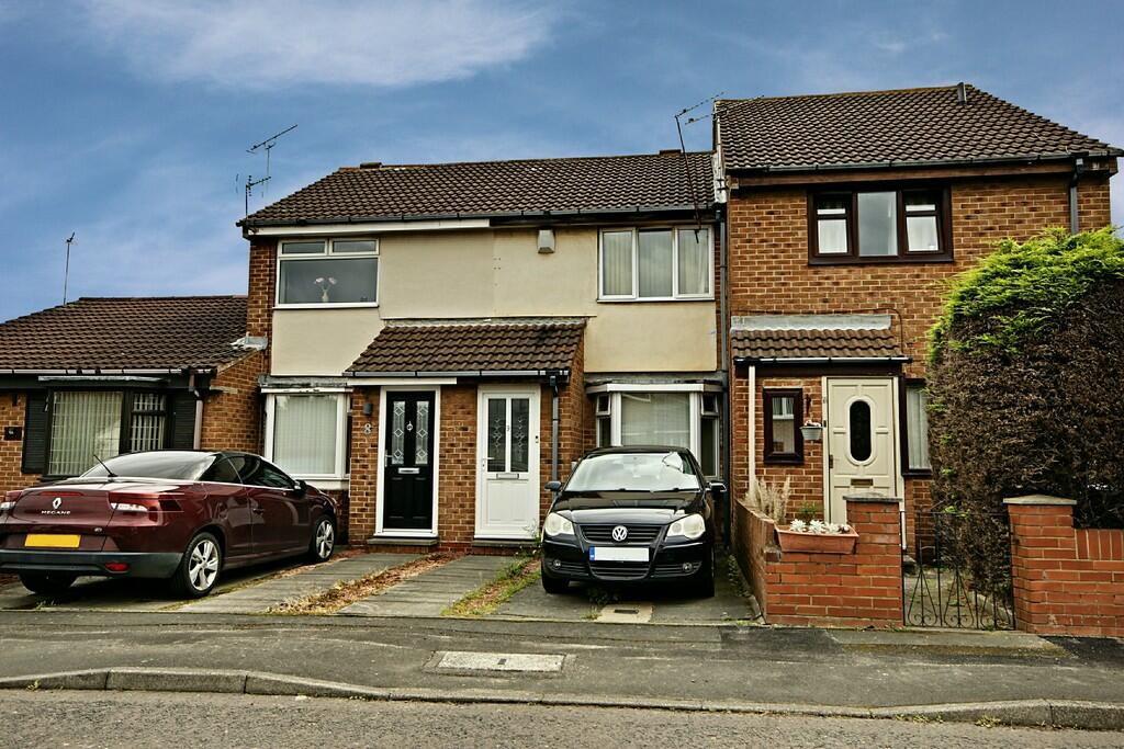 2 bedroom terraced house for sale in Cook Close, South Shields, NE33