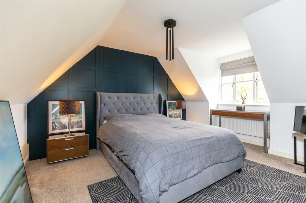 Additional property image - Strathearn Drive, Westbury-on-Trym, Bristol, BS10