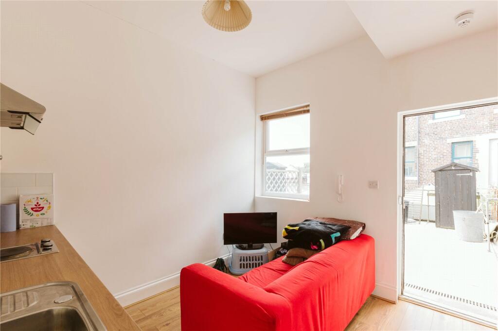 1 bedroom apartment for rent in Avonmouth Road, Avonmouth, Bristol, BS11