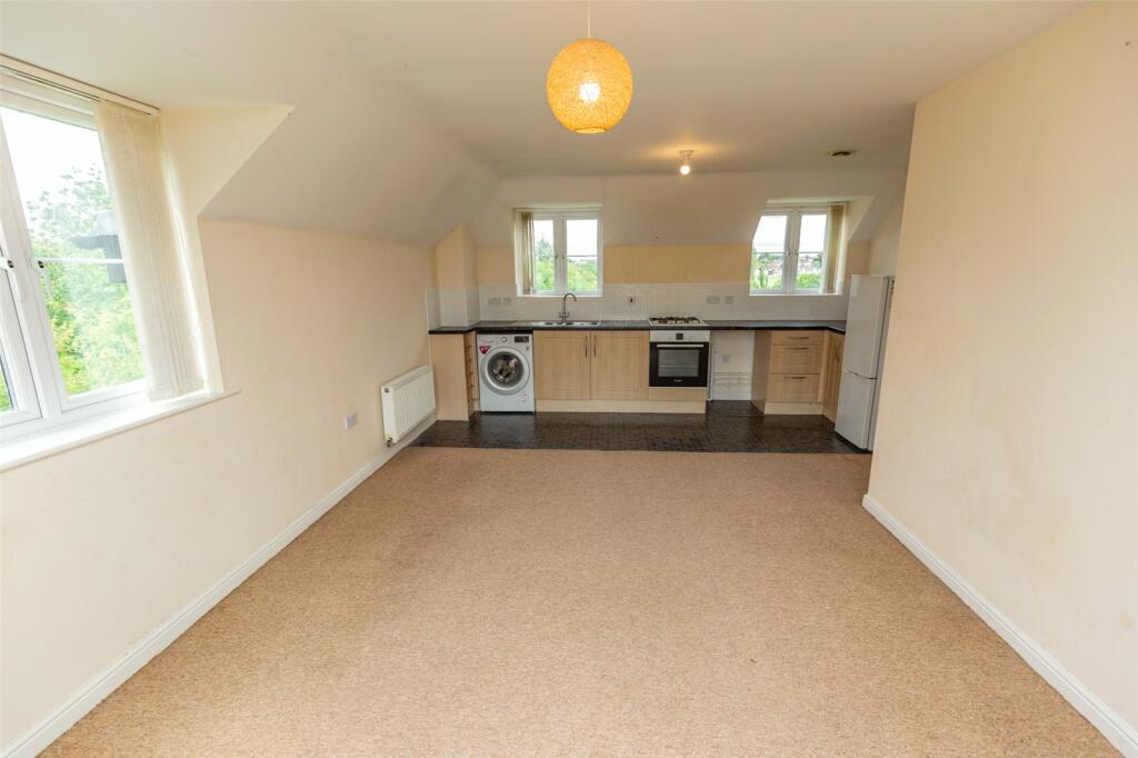 Additional property image - Blandamour Way, Bristol, BS10