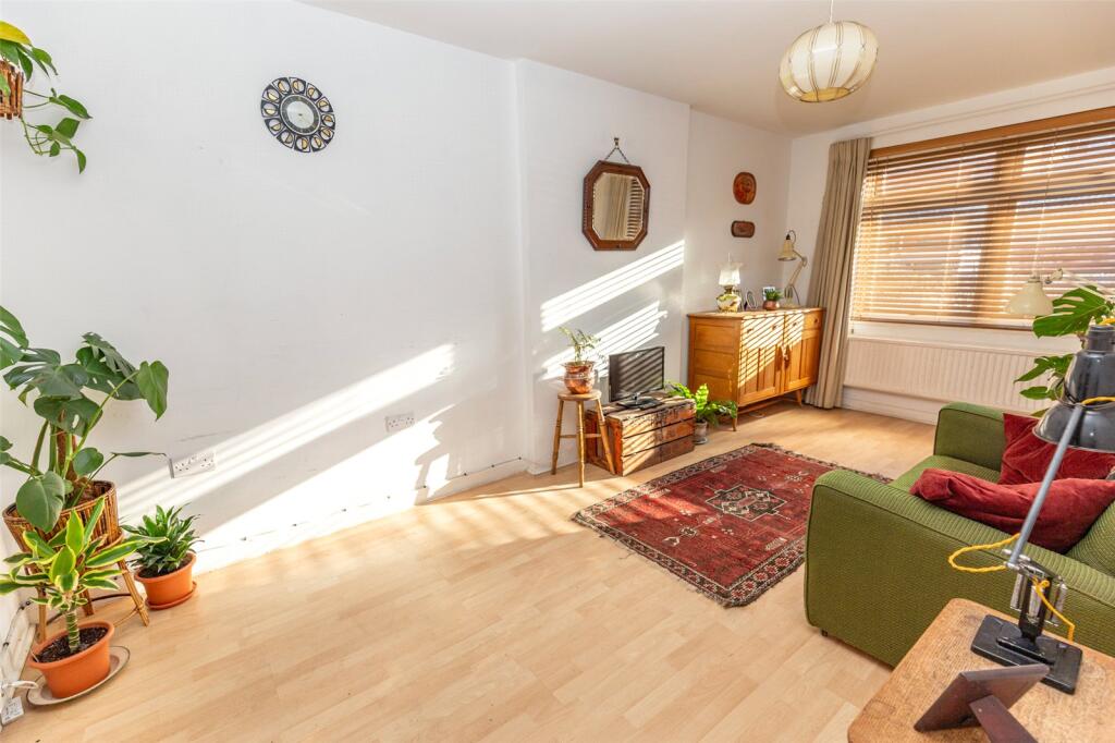 Additional property image - Tunstall Close, Bristol, BS9