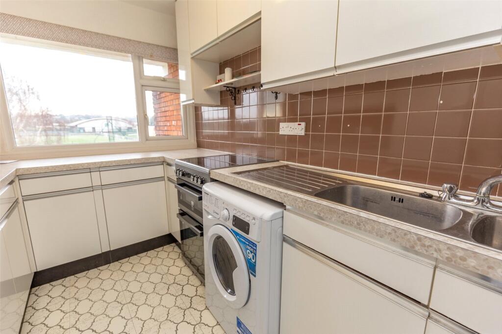 Additional property image - Greenacres, Rayleigh Road, Westbury On Trym, Bristol, BS9