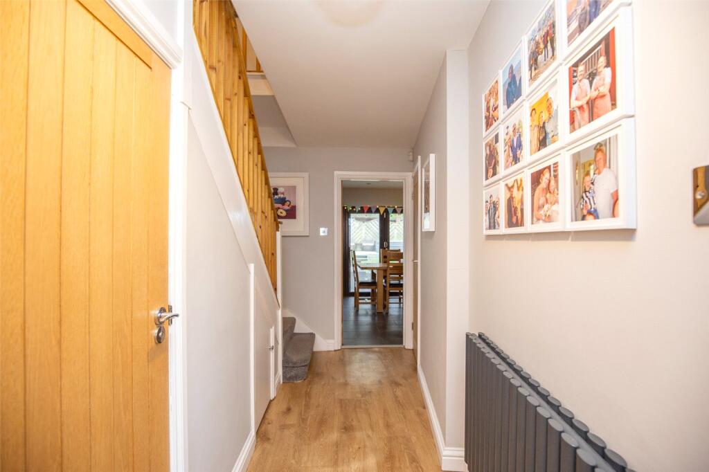 Additional property image - Pinewood Close, Bristol, BS9