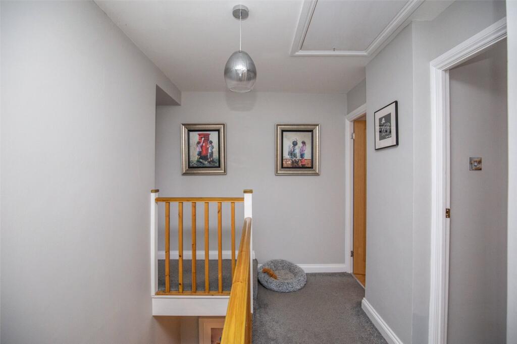 Additional property image - Pinewood Close, Bristol, BS9
