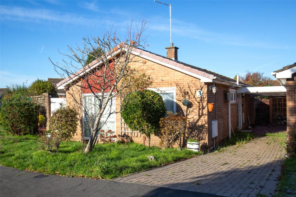 Main image of property: Tranmere Grove, Bristol, BS10