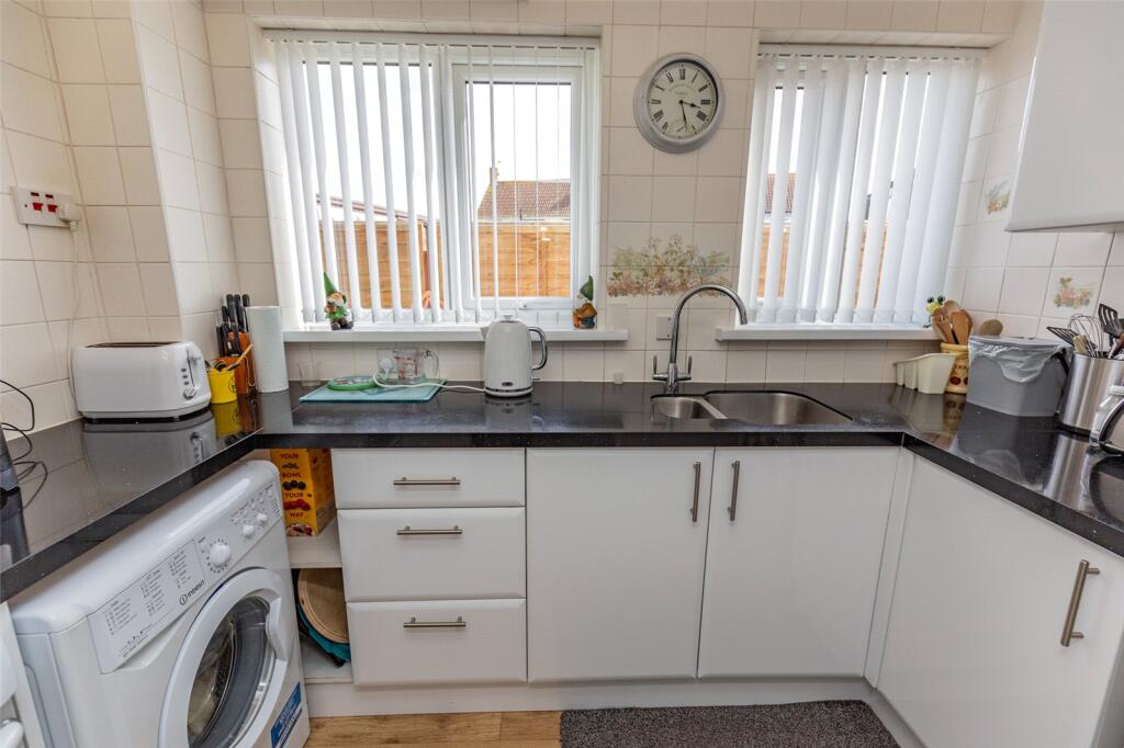 Additional property image - Ableton Lane, Severn Beach, Bristol, Gloucestershire, BS35