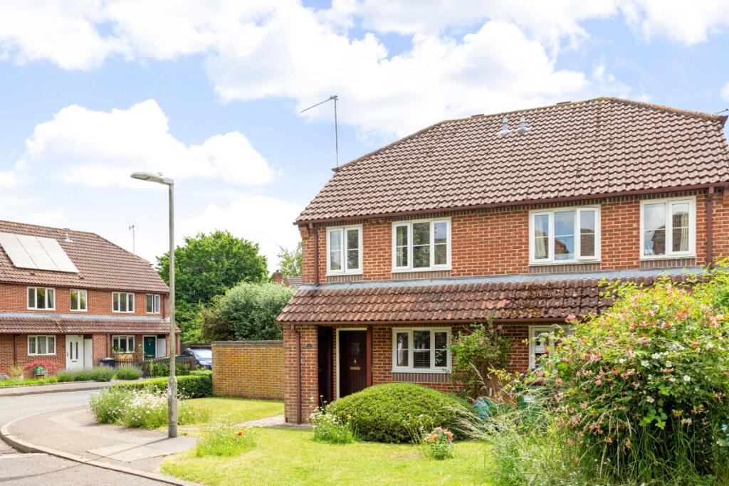Main image of property: Spring Meadows Great Shefford RG17