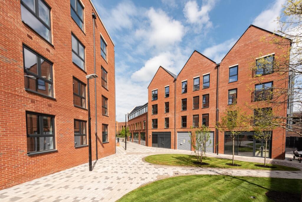 Main image of property: Weavers Yard, 11 Market Street Newbury RG14