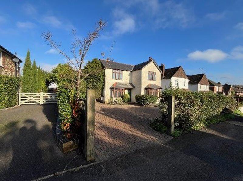 Main image of property: New Road, Penn