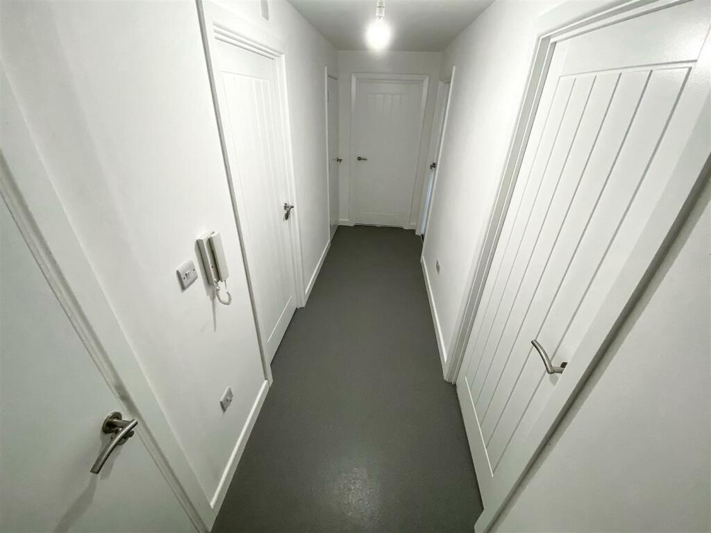 Additional property image - Stratford Road, Hall Green, Birmingham