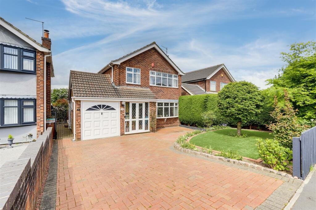 3 bedroom detached house for sale in Stanstead Avenue, Rise Park