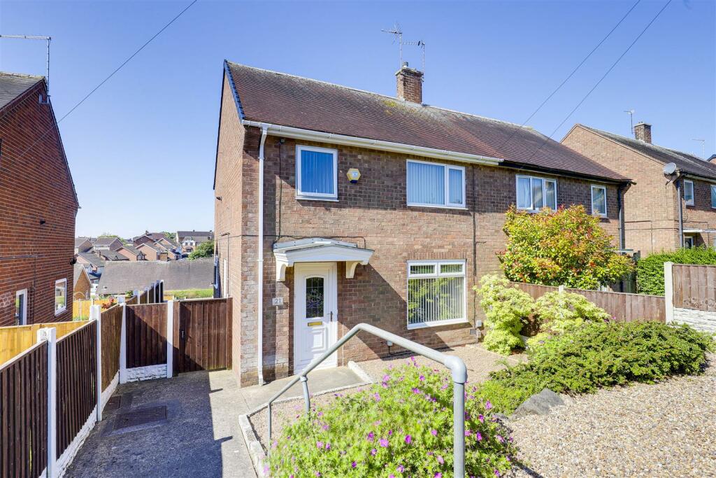 3 bedroom semidetached house for sale in Melksham Road, Bestwood