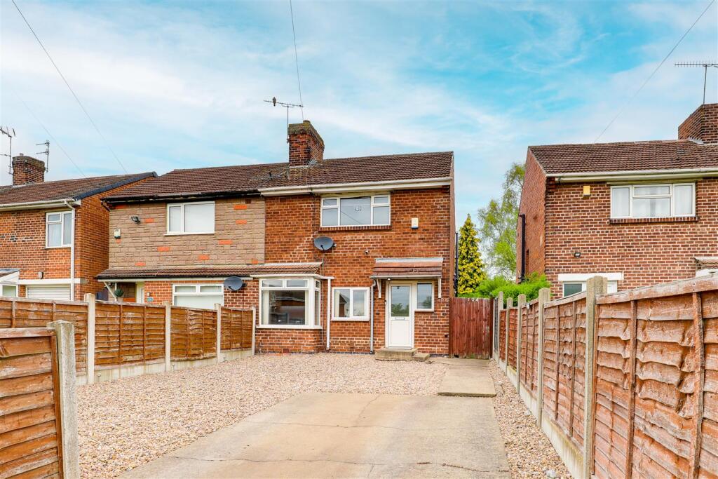 Main image of property: Cross Street, Arnold, Nottinghamshire, NG5 7BD