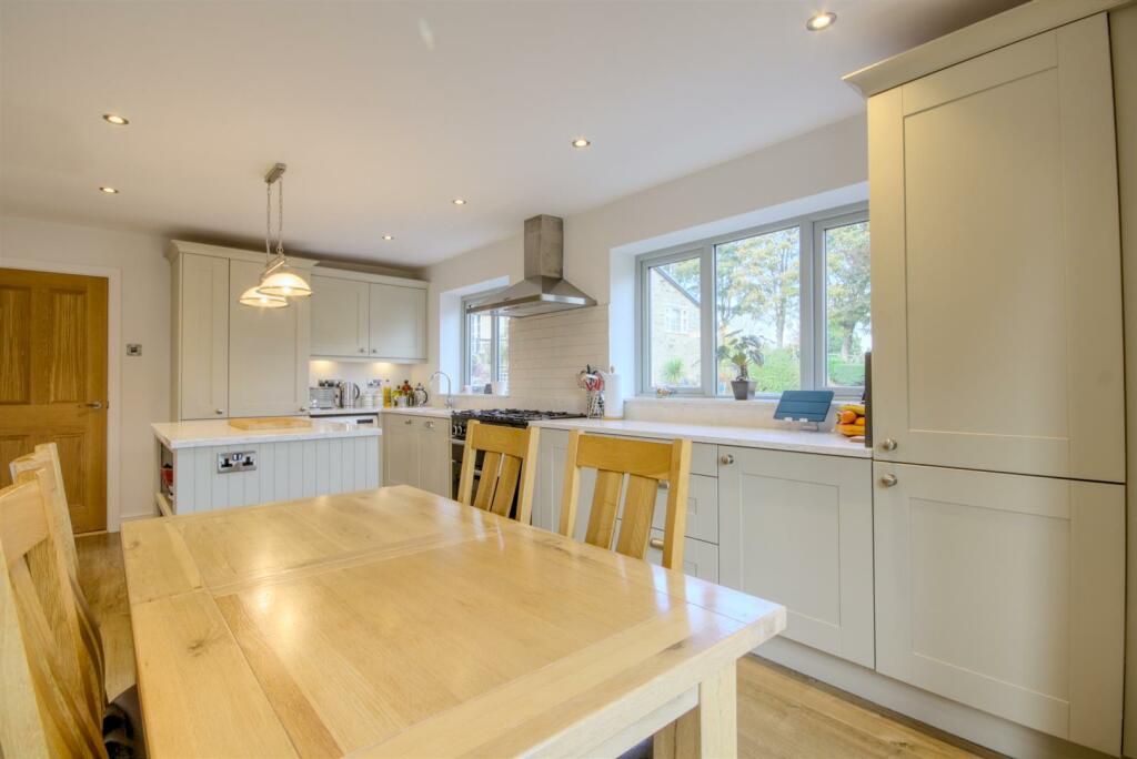 Additional property image - Park Road, Cross Hills