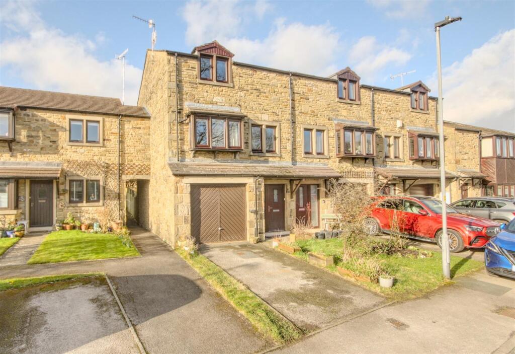 Main image of property: Ivy House Gardens, Gargrave