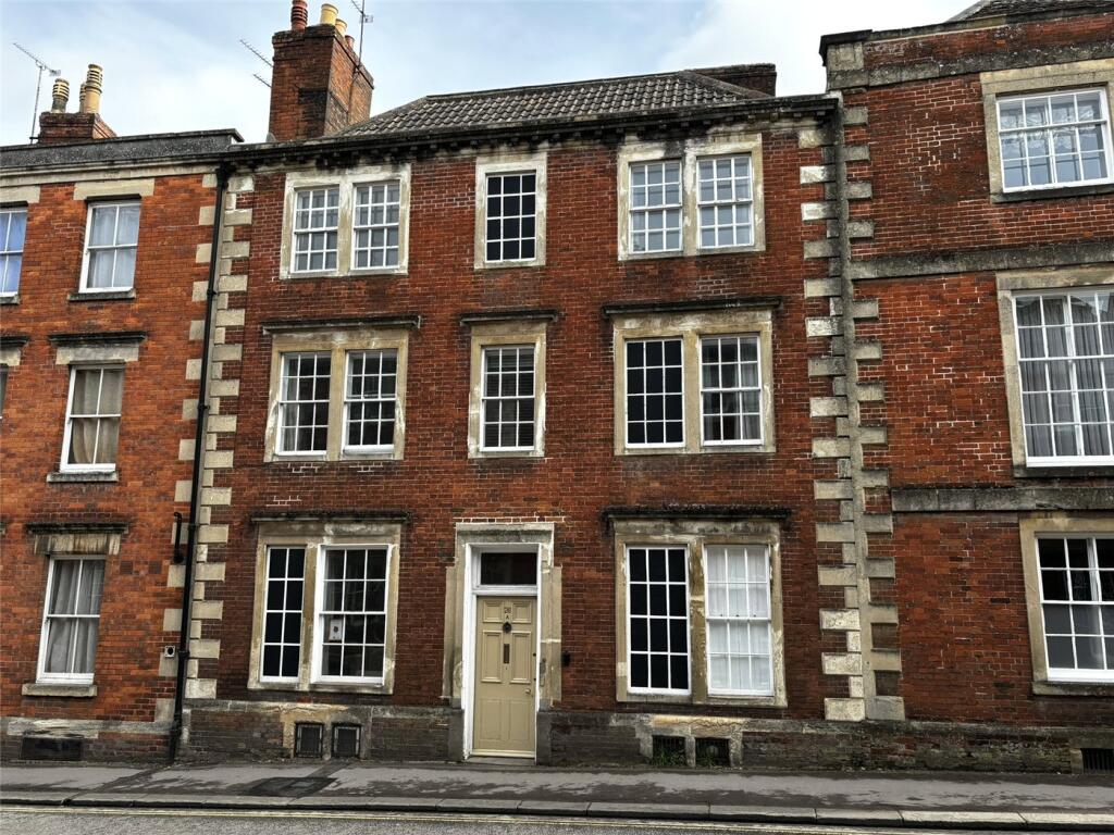 Main image of property: Long Street, Devizes, Wiltshire, SN10