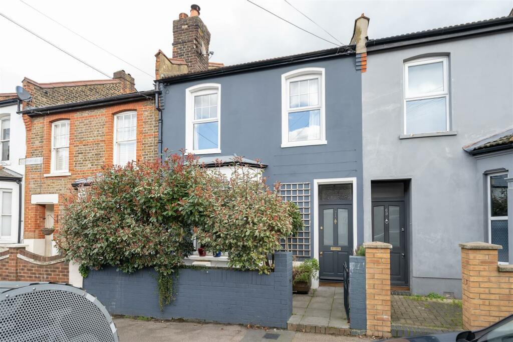 2 bedroom terraced house for sale in Century Road, Walthamstow, E17