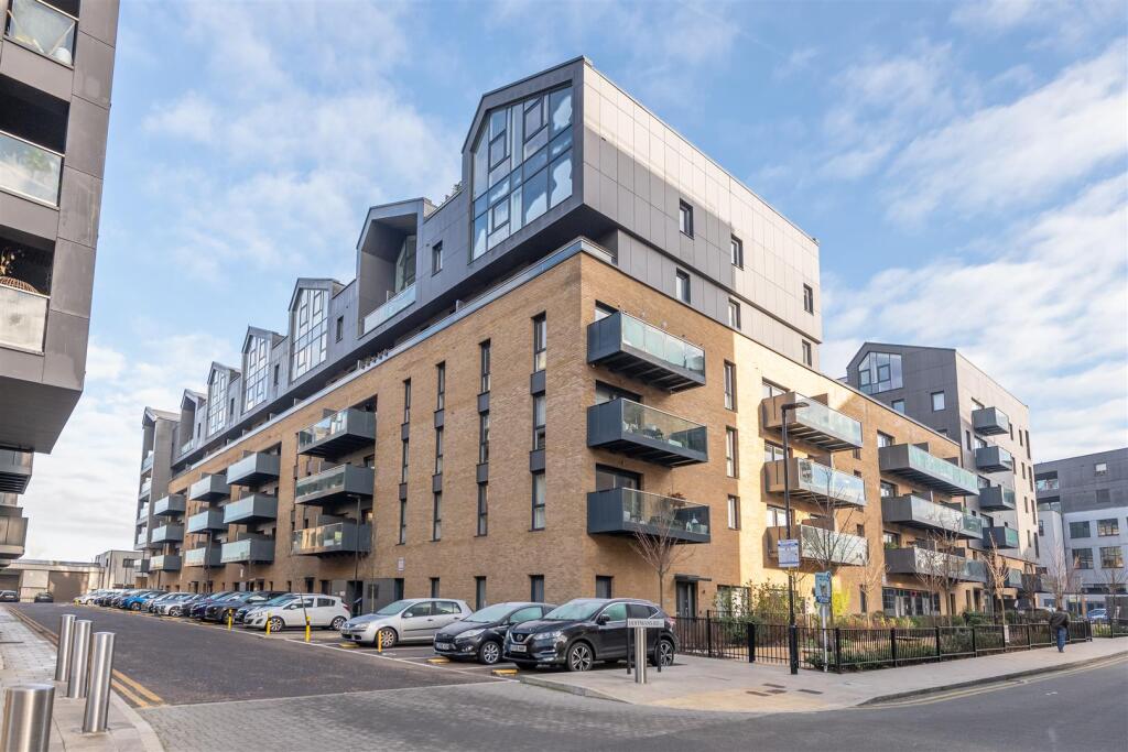 Main image of property: Hoffmans Road, Walthamstow