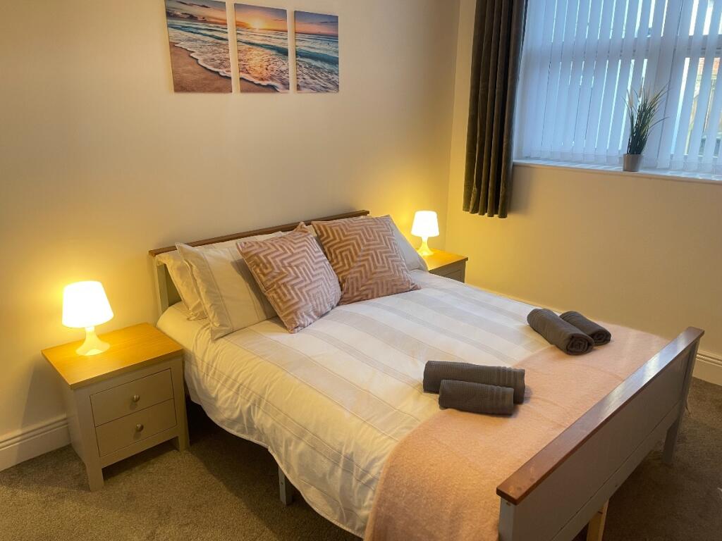 1 bedroom flat for rent in Marine Avenue, Whitley Bay, * HOLIDAY LET