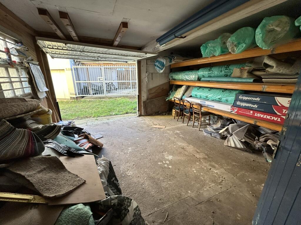 Additional property image - 9A, Old Pier Street, Walton on the Naze, Essex CO14 8AW