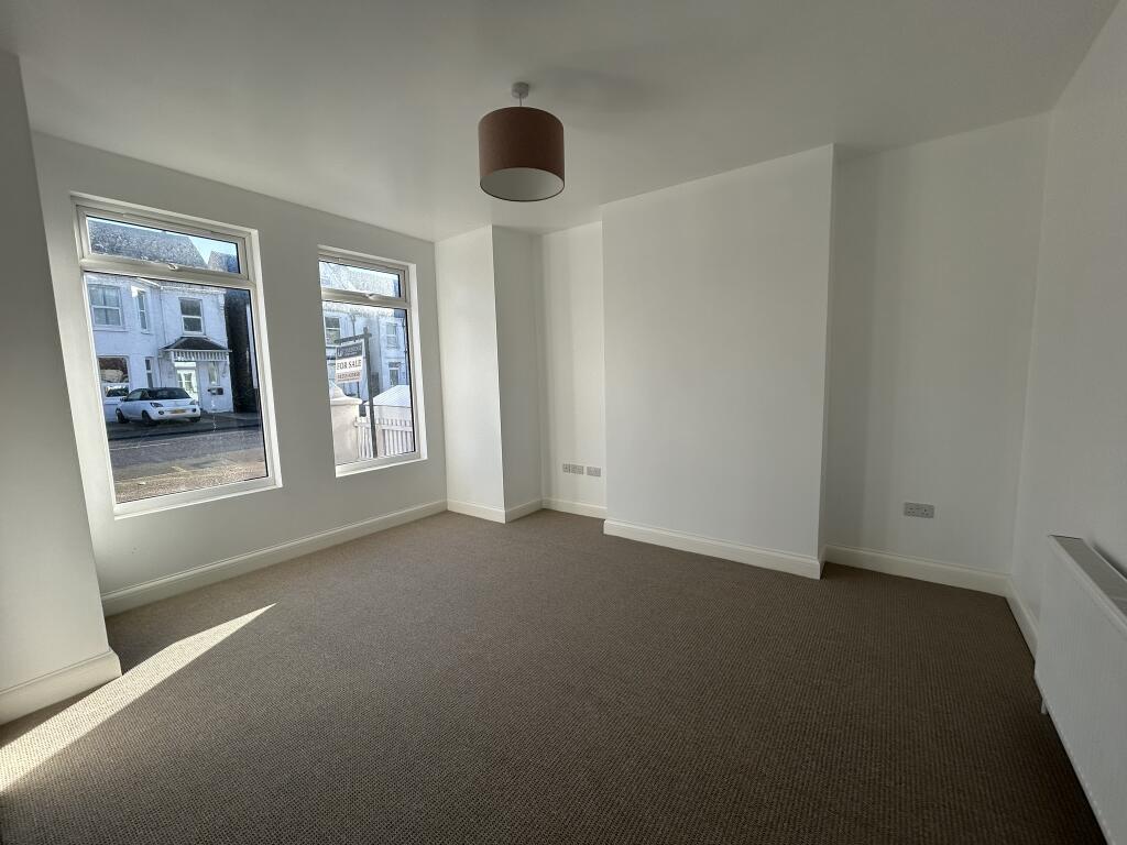 Additional property image - 133, Wellesley Road, Clacton on Sea, Essex CO15 3PT