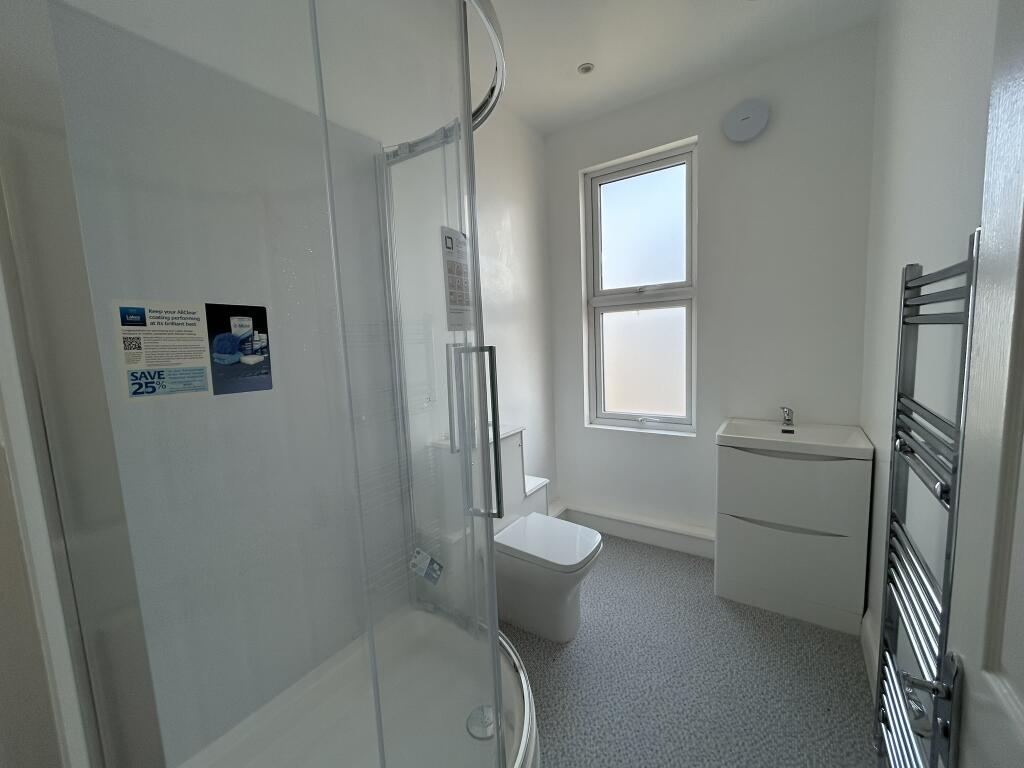 Additional property image - 133, Wellesley Road, Clacton on Sea, Essex CO15 3PT