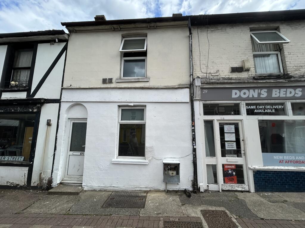 Main image of property: 31, Skinner Street, Gillingham, Kent ME7 1HD
