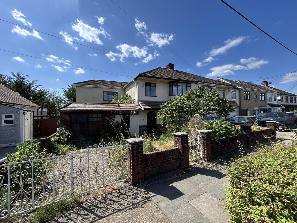 Main image of property: 99 Stanley Road North, Rainham, Essex RM13 8BA
