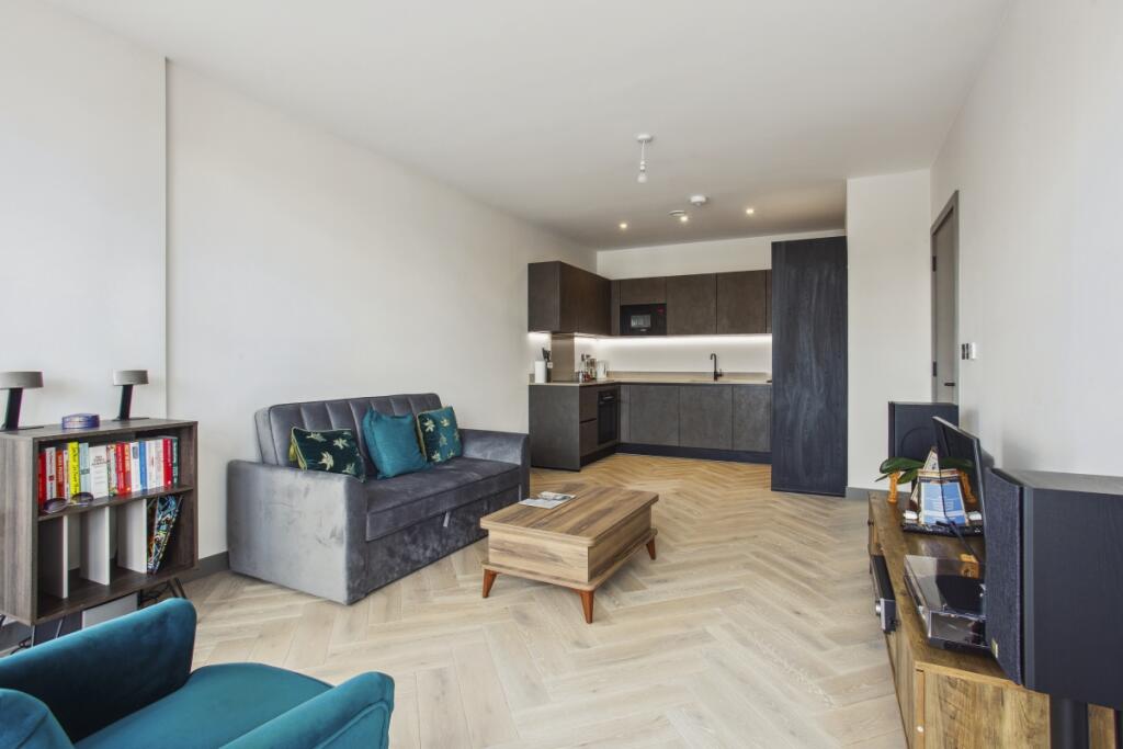 Main image of property: Oakleigh Road North London N20