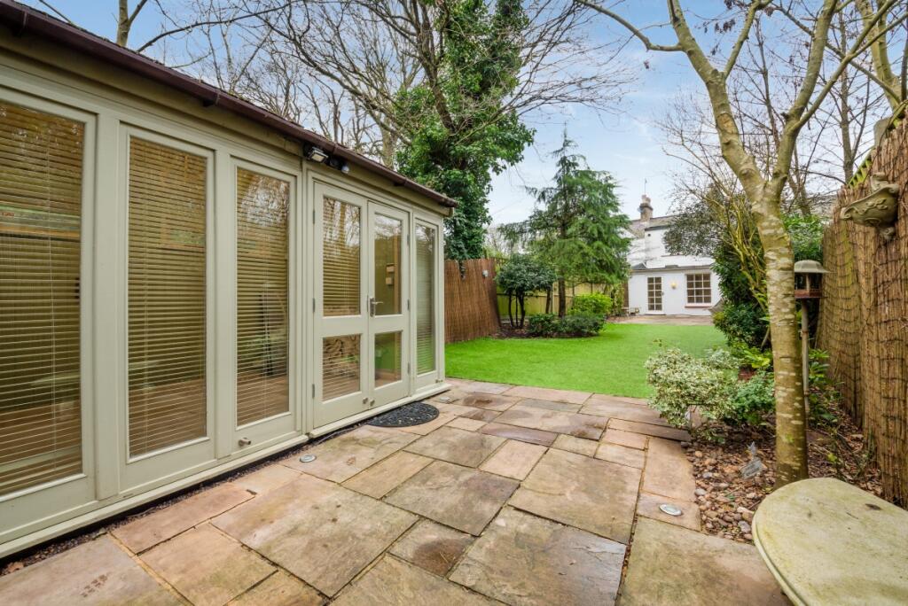 Main image of property: Wagon Road Hadley Wood EN4